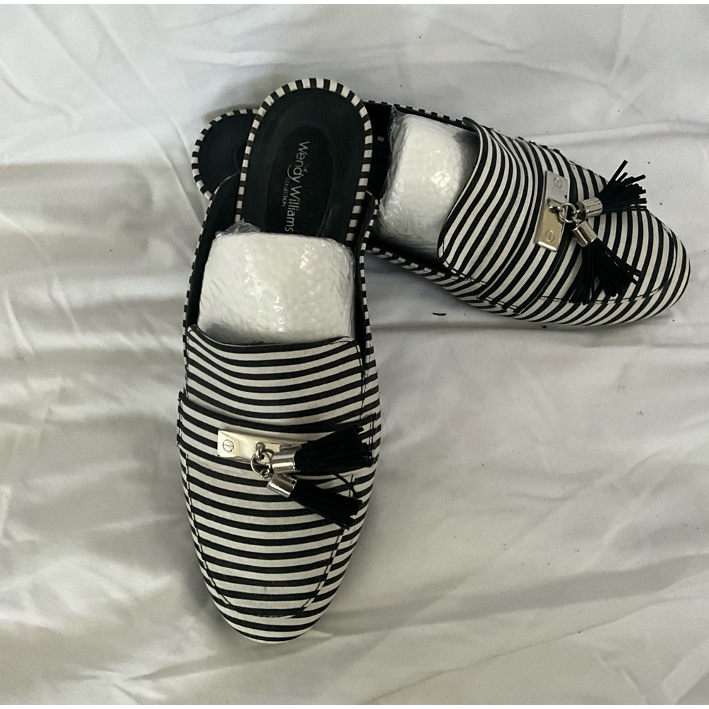 WENDY WILLIAMS SLIDES WITH TASSELS